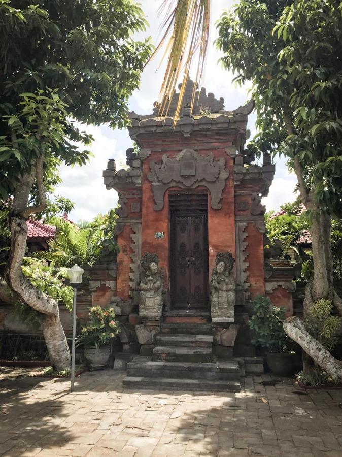 Escotel Villa Marga Tabanan  Ngoại thất bức ảnh